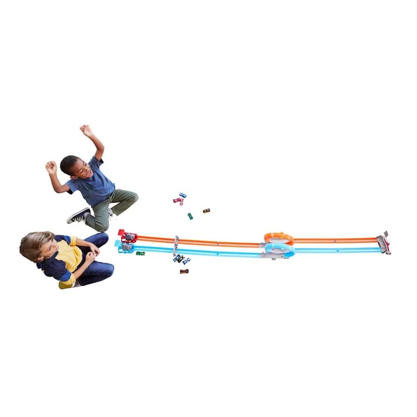 Hot Wheels® Çift Çemberde Depar Pist Seti GFH85 - Resim 8