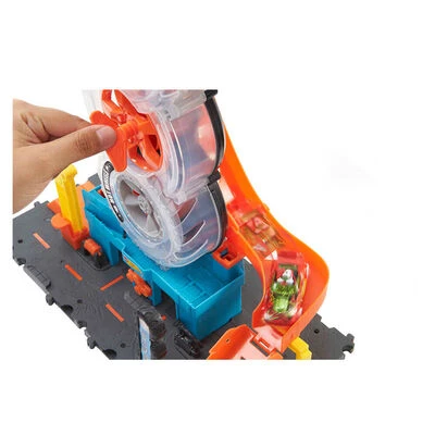 Hot Wheels Tekerlek Kulesi Pisti HDP02 - 2