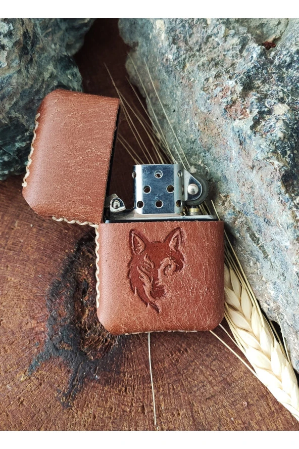 El Yapımı Hakiki Deri Kılıflı Zippo Çakmak - 2