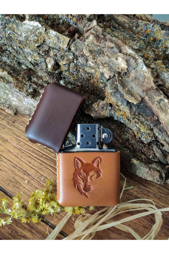 El Yapımı Hakiki Deri Kılıflı Zippo Çakmak - 2