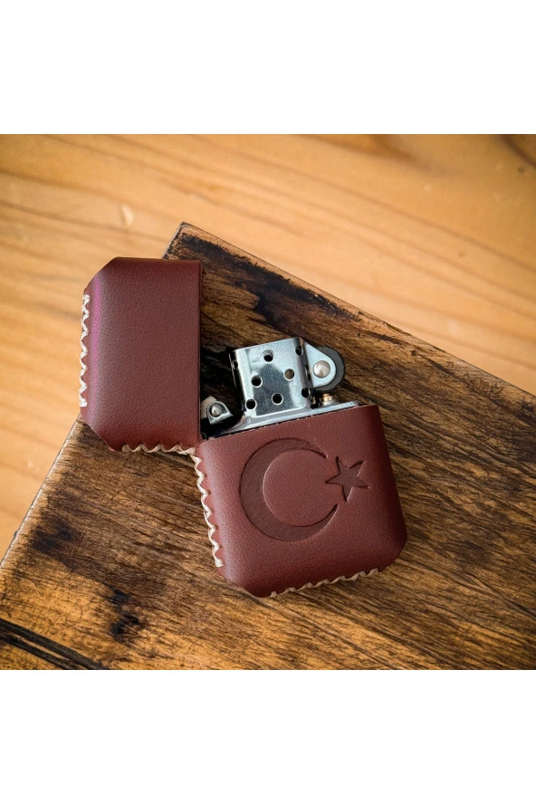 El Yapımı Hakiki Deri Kılıflı Zippo Çakmak - 3