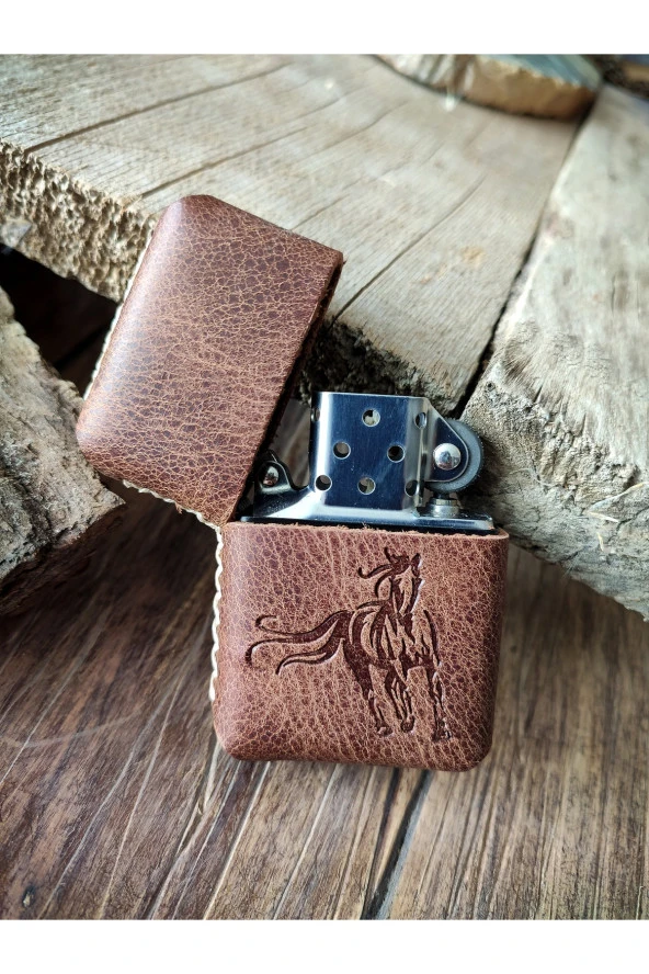 El Yapımı Deri Kılıflı Zippo Çakmak - 3