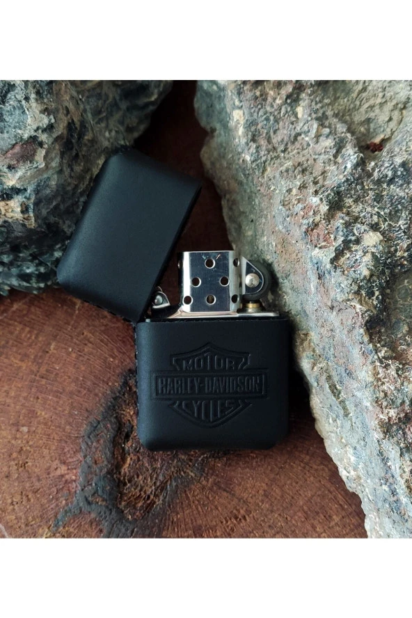 El Yapımı Hakiki Deri Zippo Çakmak - 2