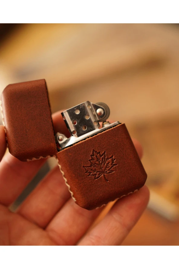 El Yapımı Hakiki Deri Kılıflı Çakmak - 2