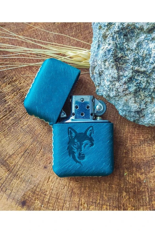 El Yapımı Hakiki Deri Kılıflı Zippo Çakmak