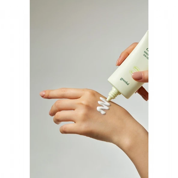 Goodal Heartleaf Calming Mineral Filter Sun Cream - Houttuynia Cordata Özlü Mineral Filtreli Güneş Kremi SPF 50+ PA++++ - 4