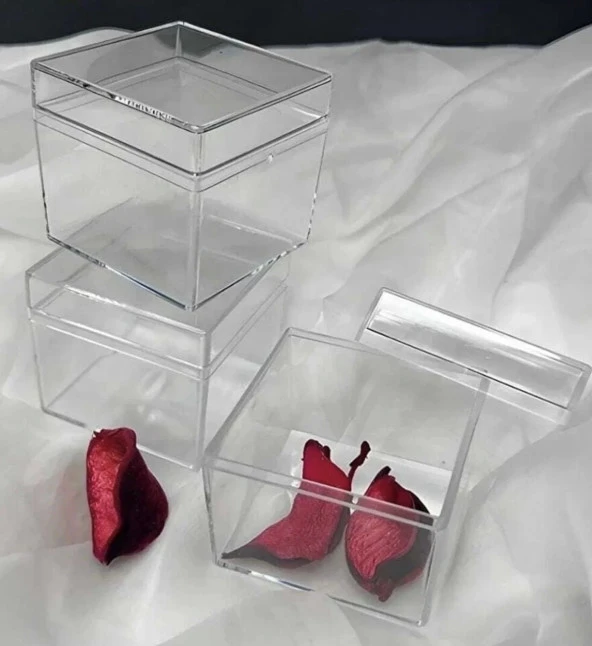 Küp Şekilli ve Kapaklı Plexi Mini Şık Kutu Söz Kına Nişan Düğün Etkinlik için Süslemelik 50 Adet 4X4X4 cm - 4