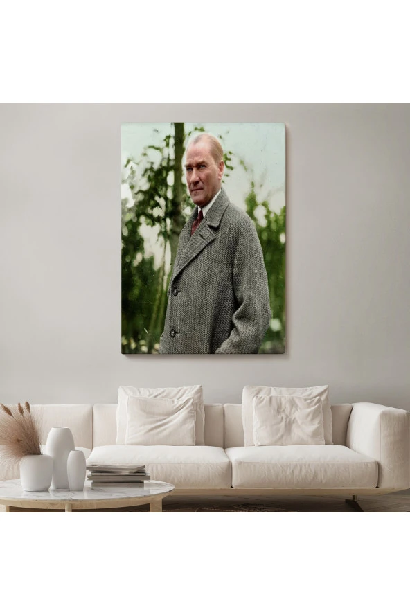 Mustafa Kemal Atatürk Paltolu Fotoğrafı Duvar Tablosu-6199 - 2