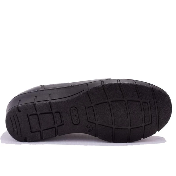 Polaris 105071 Siyah 5 Nokta Ortopedik Günlük Kadın Deri Ayakkabı - 4