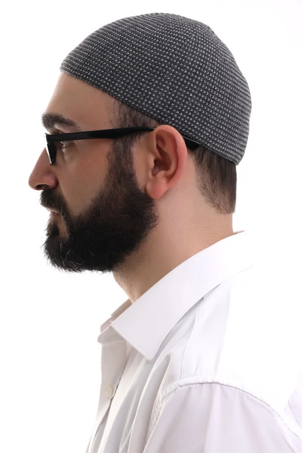 Siyah Kışlık Nokta Desenli Orlon Namaz Takkesi - Resim 3