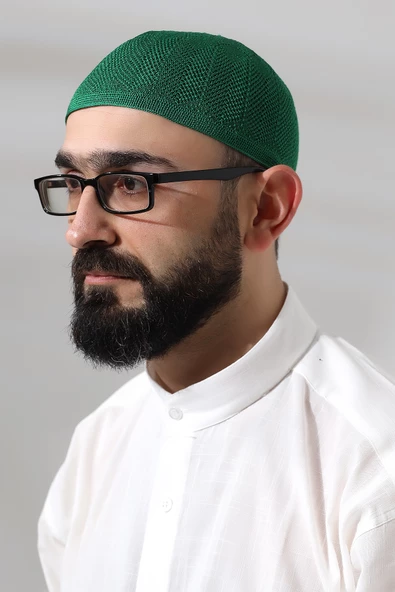 Yeşil Safir Dantel Detaylı Örme Namaz Takkesi