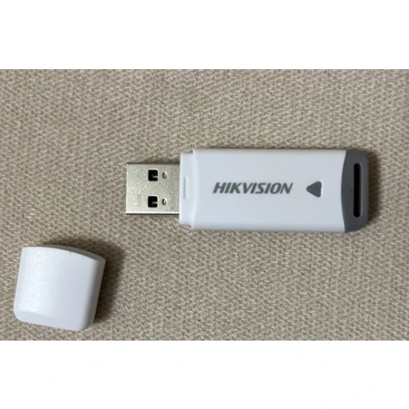 Hikvision 128GB USB3.2 HS-USB-M220P/128G Flash Bellek