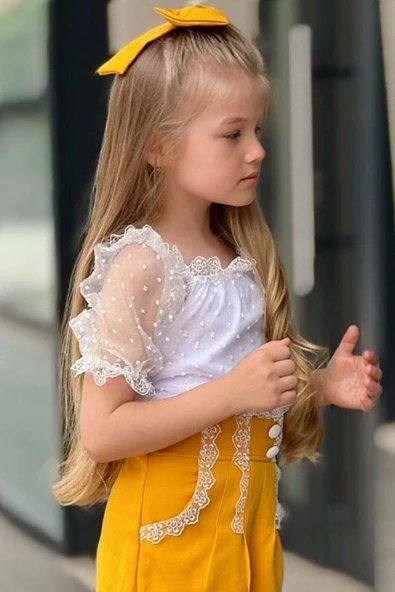 Kız Çocuk Kare Yaka Transparan Detaylı Hardal Şortlu Takım - Resim 2