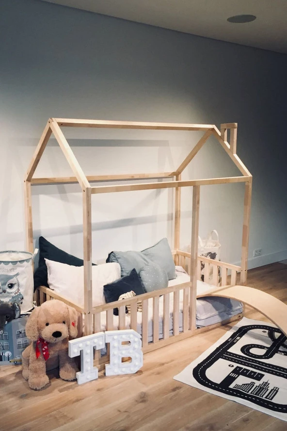 Loolpi Home – Unisex Montessori Bebek Ve Çocuk Karyolası Çatılı Doğal Ahşap Yatak
