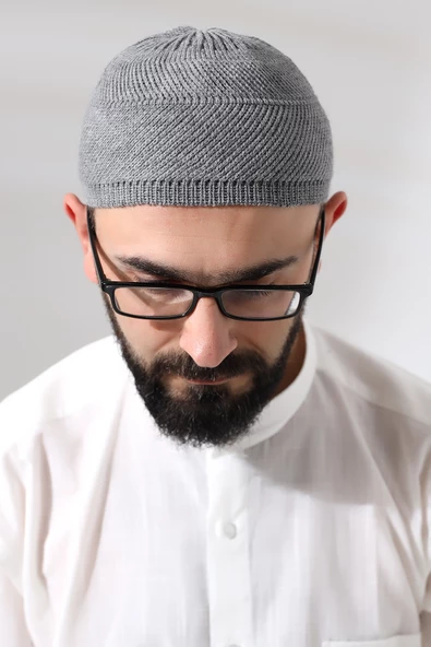 Gri Süper Namaz Dantel Detaylı Örme Orlon Namaz Takkesi - Resim 4