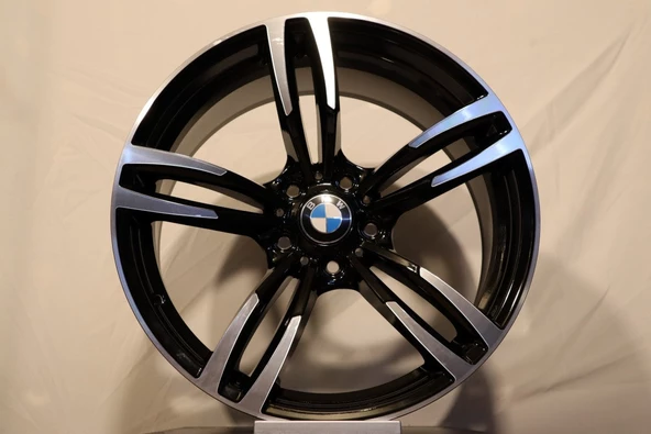 R1 Wheels 19 inç 5*120 ET37 Siyah Jant Takımı (J-901)