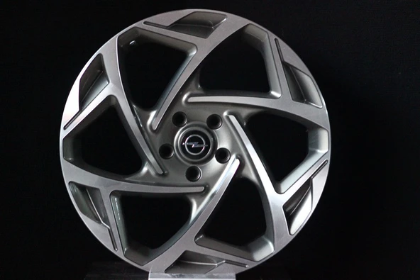 R1 Wheels 19 inç 5*105 ET45 Siyah Jant Takımı (J-984)