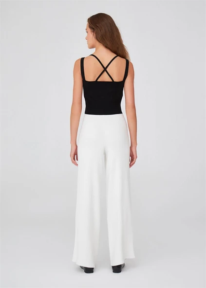 Peraluna Askılı Triko Büstiyer - Siyah - Resim 6