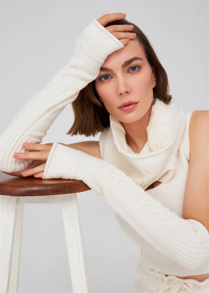 Peraluna Saç Örgü Desenli Kaşmir Karışımlı Uzun Kadın Triko Eldiven - Ekru - Resim 7