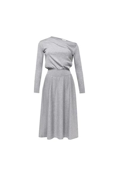 Styleboom X Peraluna MAYFAIR DRESS Yaka Büzgü Detaylı Tek Omuz Açık Kadın Triko Elbise - Gri Melanj - 6