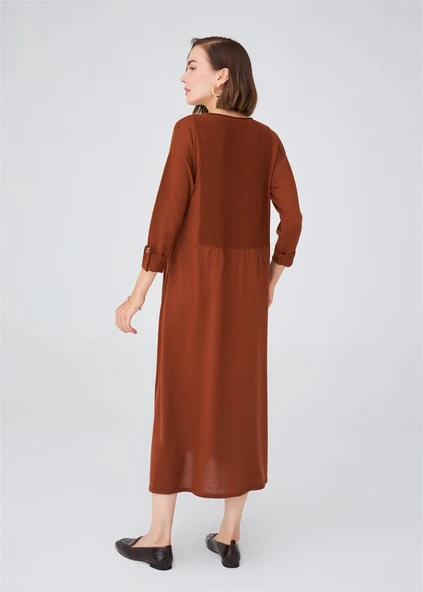 Peraluna Roba Detaylı Bol Kesim Merino Yün Karışım Uzun Kadın Triko Elbise - Kahve - Resim 6