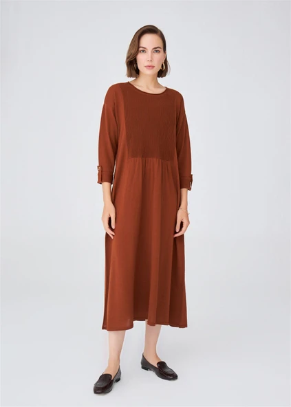 Peraluna Roba Detaylı Bol Kesim Merino Yün Karışım Uzun Kadın Triko Elbise - Kahve ürün görseli 1