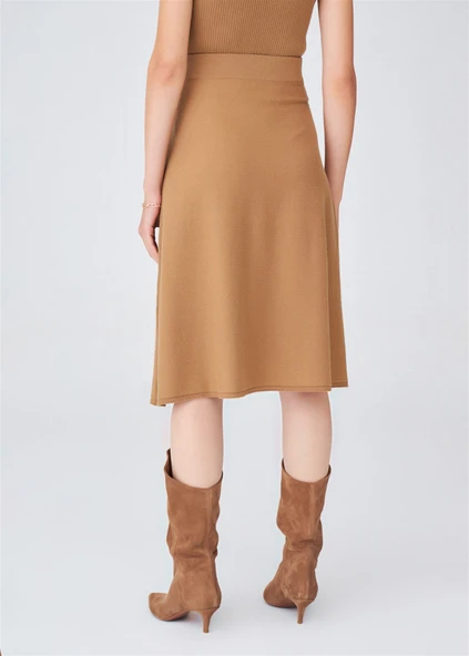 Peraluna Kloş Kesim Kaşmir Karışım Diz Altı Triko Etek - Camel - Resim 7