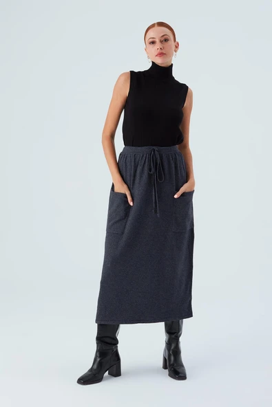 Peraluna NORA SKİRT Rahat Kesim Beli Lastikli Bilek Hizası Cepli Kadın Triko Etek - Antrasit ürün görseli 1