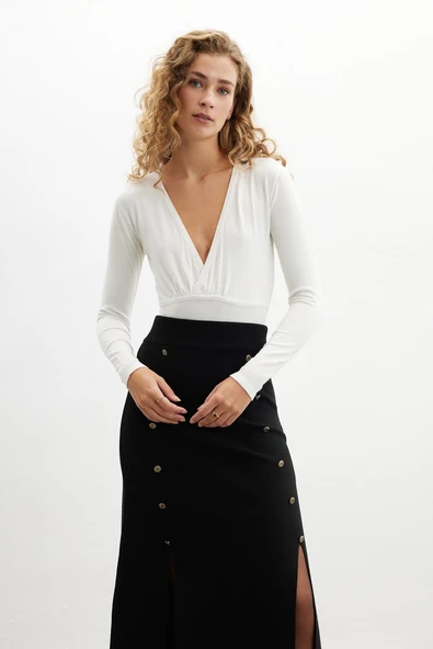 Peraluna BLAKE SKIRT Düğme Detaylı Yırtmaçlı Midi Boy Kadın Triko Etek - Siyah - Resim 2