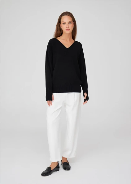 Peraluna V Yaka Bol Kesim Kaşmir Karışım Kadın Triko Kazak - Siyah