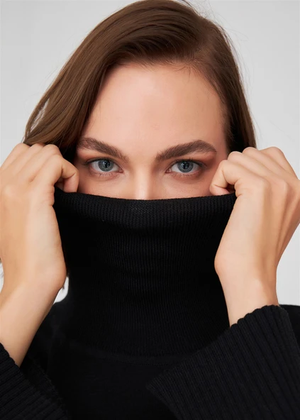 Peraluna Balıkçı Yaka Boğazlı Bol Kesim Kadın Triko Kazak - Siyah - Resim 5