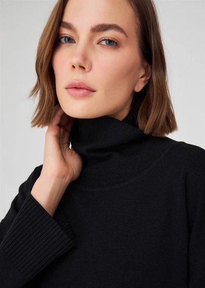 Peraluna Balıkçı Yaka Boğazlı Bol Kesim Kadın Triko Kazak - Siyah - Resim 6