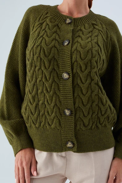 Peraluna MAY CARDIGAN Saç Örgülü Düğmeli Bol Kesim Kadın Triko Hırka - Yeşil - Resim 3