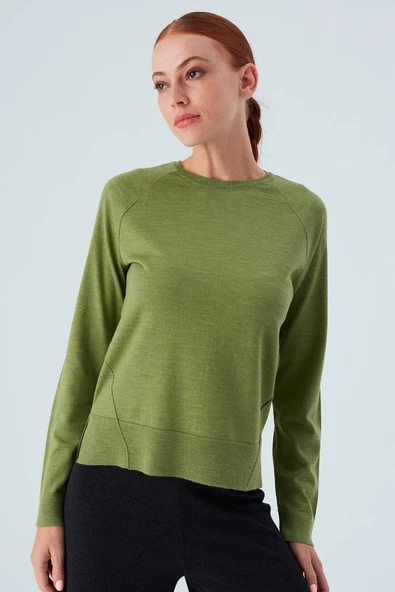 Peraluna VANESSA PULLOVER Merino Yünlü Yanları Yırtmaçlı Ince Kadın Triko Kazak - Yeşil - Resim 2