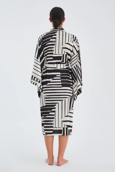 Peraluna HANITA Geometrik Desenli 120 CM Saten Yazlık Kadın Kimono - Siyah/Ekru - 8