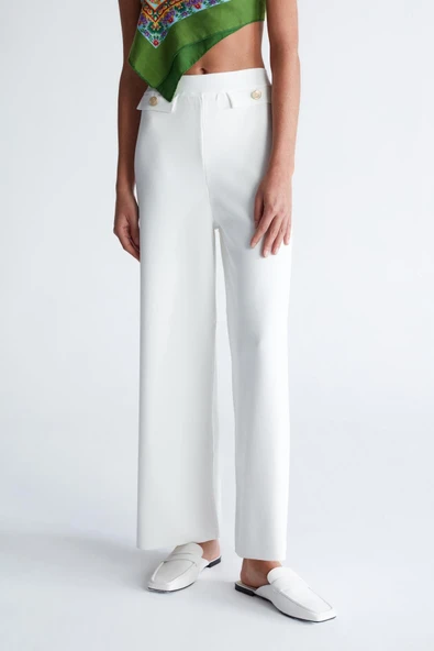 Styleboom X Peraluna MARLENE TROUSER Düğme Detaylı Rahat Kesim Kadın Triko Pantolon - Ekru - Resim 5