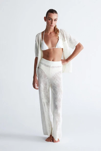 Peraluna EMMA TROUSER Dantel Desen Örgülü Geniş Midi Boy Kadın Triko Pantolon - Ekru ürün görseli 1