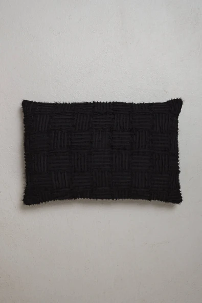 Peraluna FOAM PILLOW Şifon Şerit Triko Yastık Kılıfı 60X40 CM - Siyah ürün görseli 1