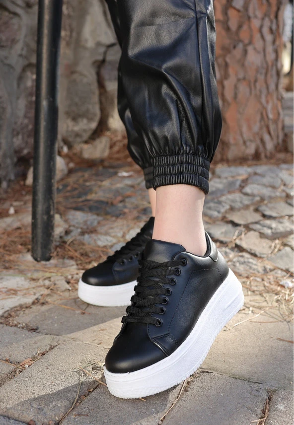 Tomiross-Carol Kadın Siyah Beyaz Poli Taban Bağcıklı Spor Sneaker Ayakkabı CRL-2810