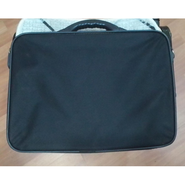 Darbeye Karşı Korumalı Laptop ve Evrak Çantası - Mat Siyah 13-13.3-14-15.6 Inç - 2