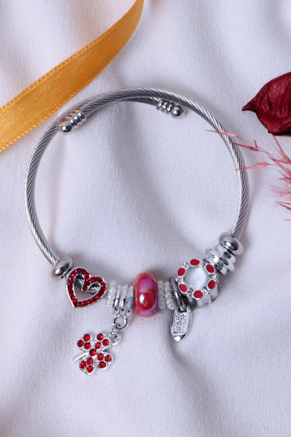 Kadın Charmlı Kırmızı Kalp Figürlü Pandora Çelik Bileklik