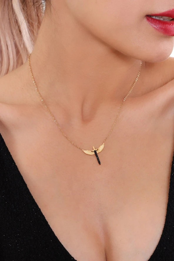 Kadın Melek Kanat Figürlü Çelik Kolye ürün görseli