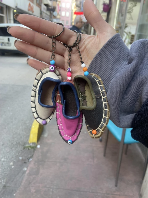 El Yapımı %100 Hakiki Deri Anahtarlık Mini Çarık ürün görseli