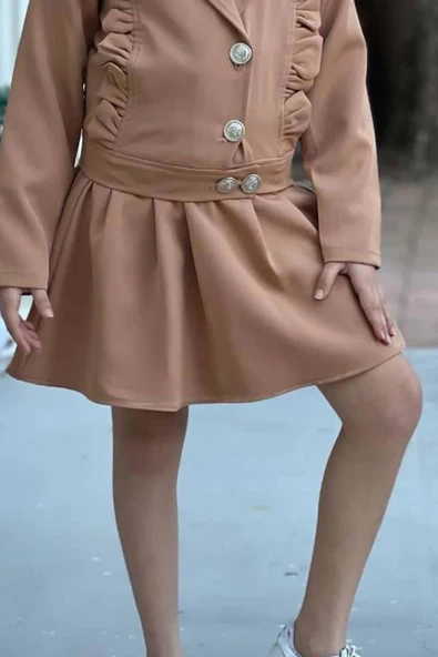 Kız Çocuk Gümüş Düğme ve Fırfır Detaylı Kahverengi Ceket Etekli Takım - Resim 5