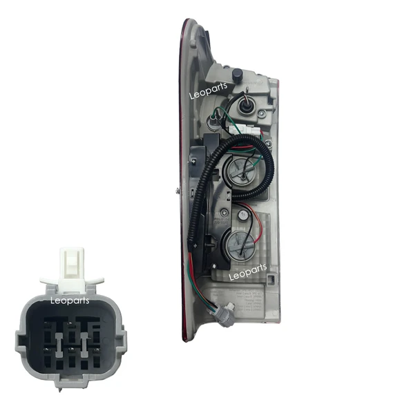Leoparts Isuzu D-Max Stop Lambası Sağ (Ledli) 2017-2019 8982222812 - Resim 2