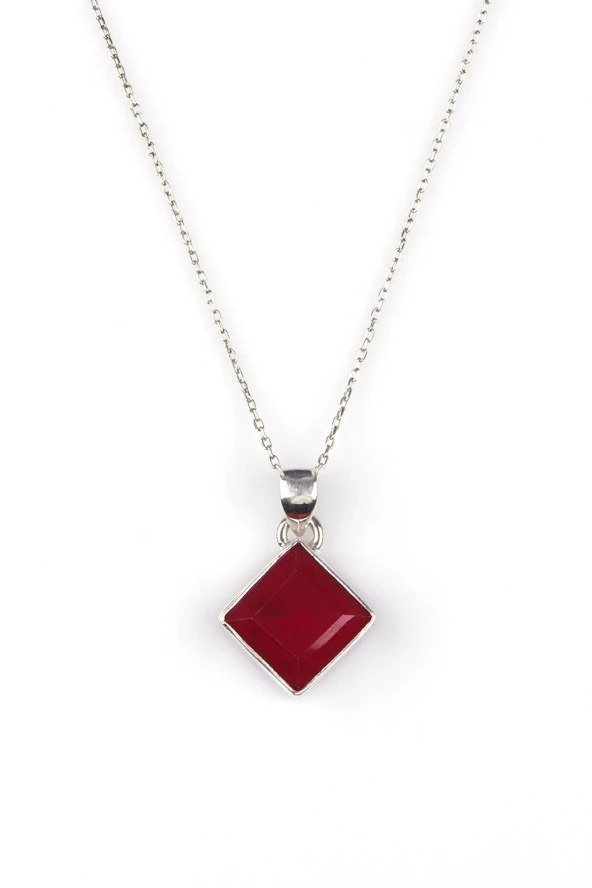 Glass Filled Ruby ( Yakut ) Doğal Taş 925 Ayar Gümüş Kolye