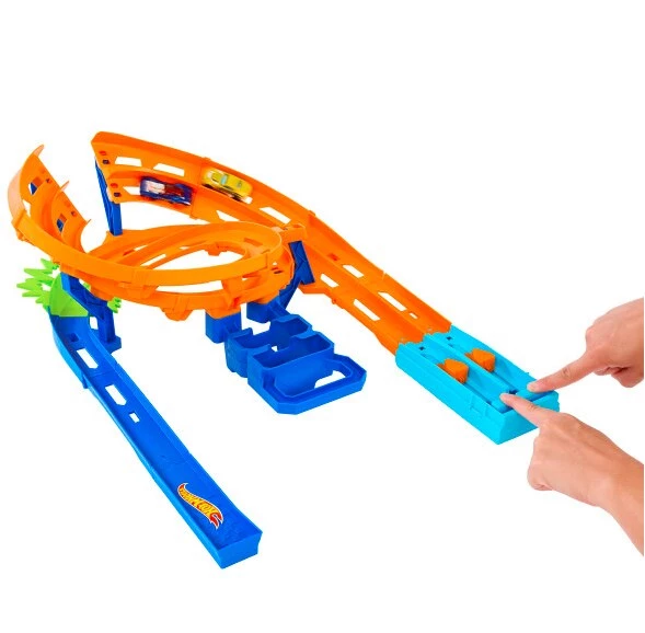 Hot Wheels Ikili Yarış ve Akrobasi Pisti HTK17 Lisanslı Ürün - 4
