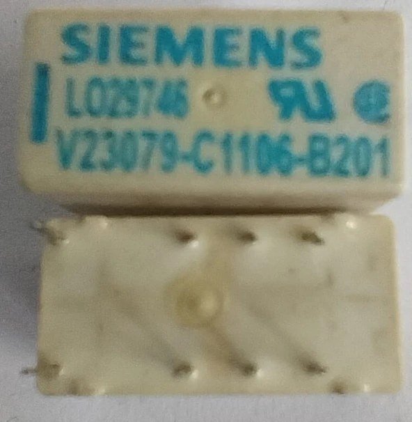 24V Tek Bobinli Çift Kontak Kilitli Röle V23079-C1106-B201 - Resim 2