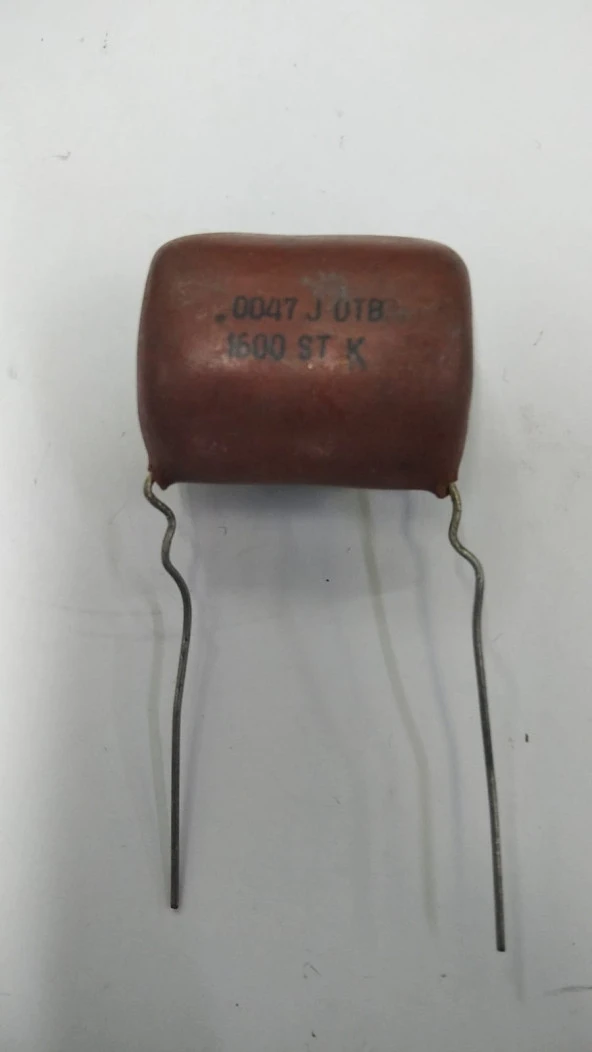 4,7Nf 1600V Kondansatör ürün görseli 1