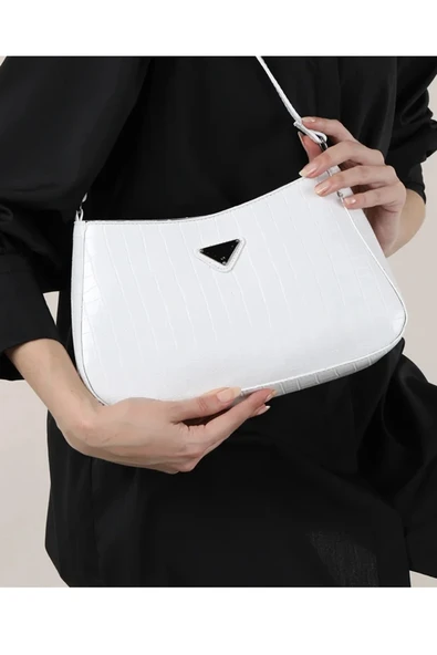 Bagorama PRAD Kadın Suni Deri Desenli Baget Omuz Çantası - 2